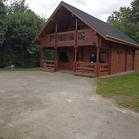 Chalet A La Campagne Bury  Exterior photo