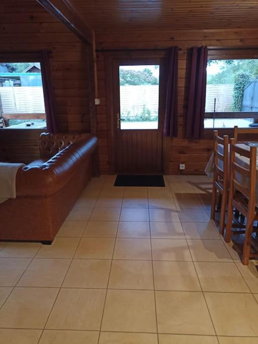 Chalet A La Campagne Bury  Exterior photo